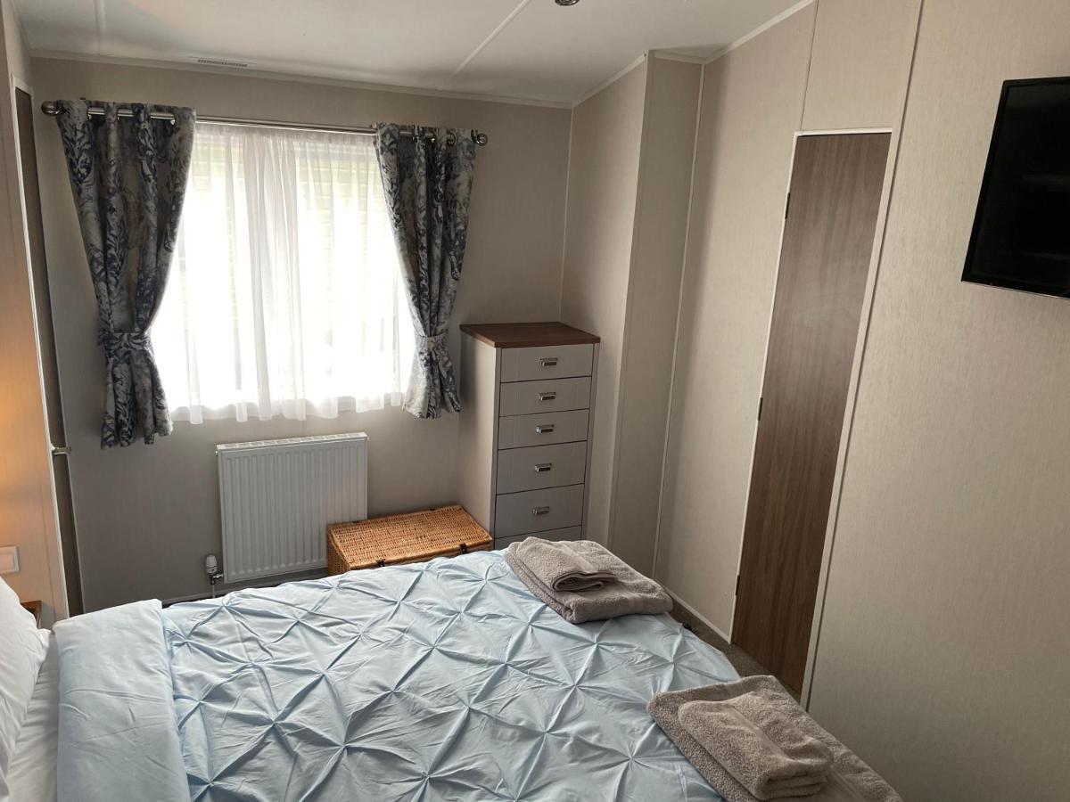 Beautiful 2 Bedroom Lodge With Stunning Views Blair Atholl Extérieur photo