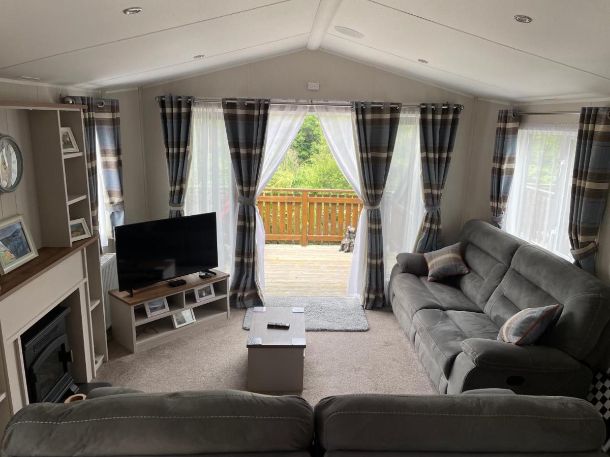 Beautiful 2 Bedroom Lodge With Stunning Views Blair Atholl Extérieur photo