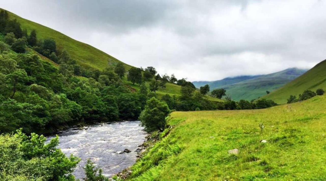 Beautiful 2 Bedroom Lodge With Stunning Views Blair Atholl Extérieur photo