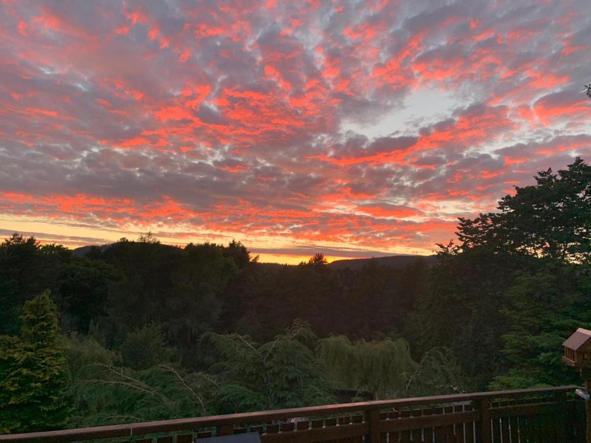 Beautiful 2 Bedroom Lodge With Stunning Views Blair Atholl Extérieur photo